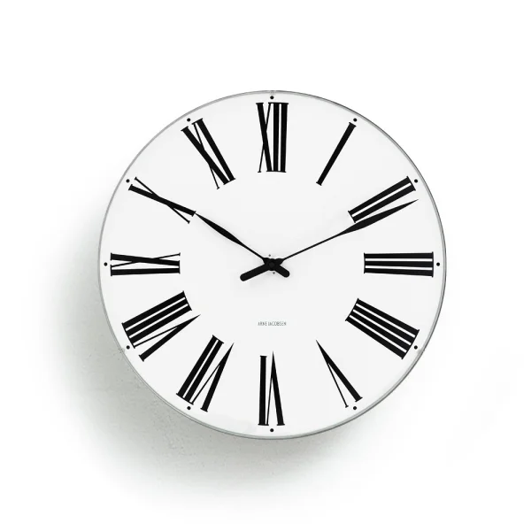 Arne Jacobsen Clocks Horloge murale Arne Jacobsen Roman diamètre 48 cm