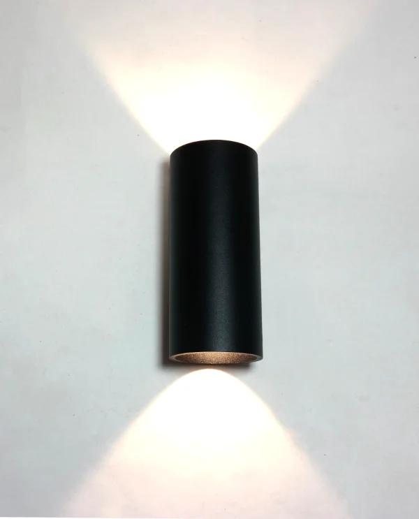 Artdelight Brody2 - Applique d'extérieur - 7,2 x 7,2 x 18 cm - 2 x 4W LED dimmable inclus - IP54 - noir
