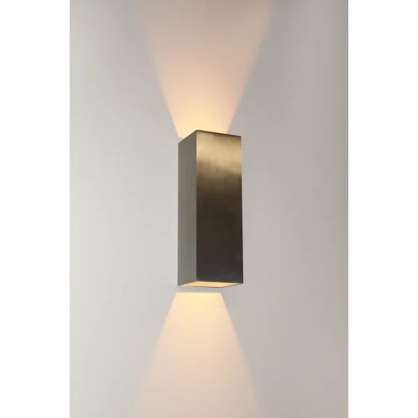 Artdelight Vegas - Applique d'extérieur - 8 x 8 x 25 cm - 2 x 4W LED dimmable inclus - IP65 - aluminium