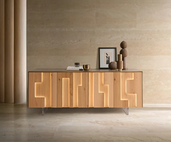 Buffet Taka 200 cm doré métallique 4 portes pied acrylique