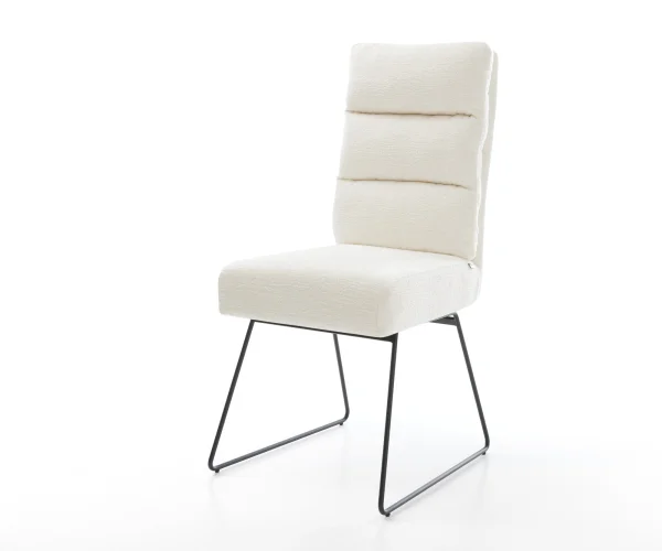 Chaise-de-salle-à-manger Pela-Flex bouclé doux beige pied trapèze noir resorts ensachés