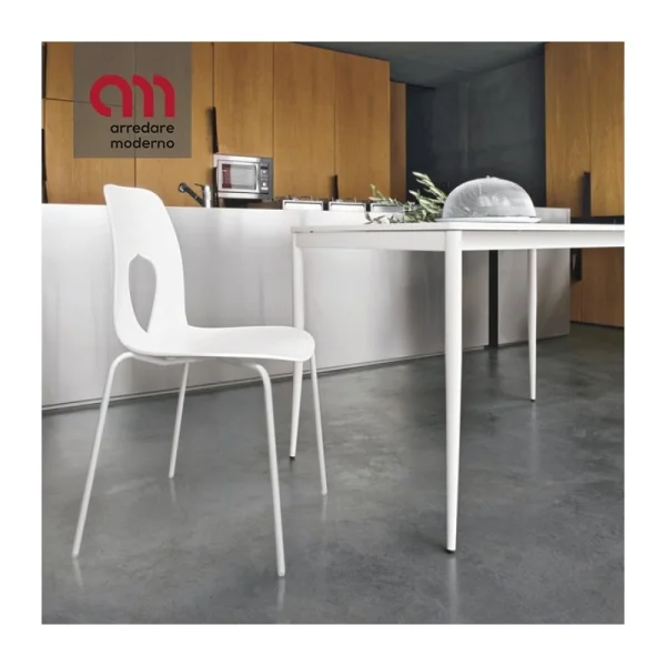Chaise Hole Tonin Casa