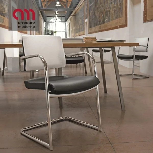 Chaise Kelly Kastel avec accoudoirs