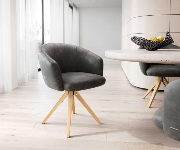 Chaise-pivotante Caja-Flex avec accoudoirs microvelours anthracite vintage pied en bois angulaire naturel pivotement sur 180° ressorts ensachés