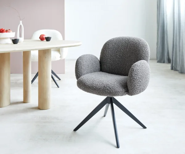 Chaise-pivotante Nube-Flex avec accoudoirs bouclé gris argenté pied croisé large noir pivotement sur 360° ressorts ensachés