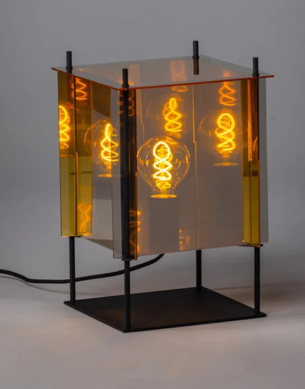 ETH Cube - lampe de table - 25 x 25 x 53 cm - noir et or/argent