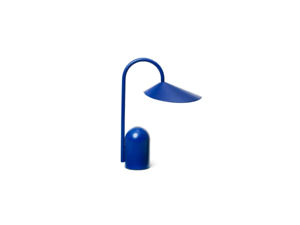 ferm LIVING - Arum Portable Lampe de Table IP44 Bright Blue