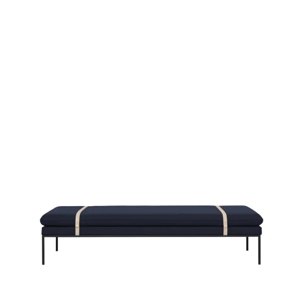 ferm LIVING Lit banquette Turn tissu fiord by kvadrat dark blue, structure noire