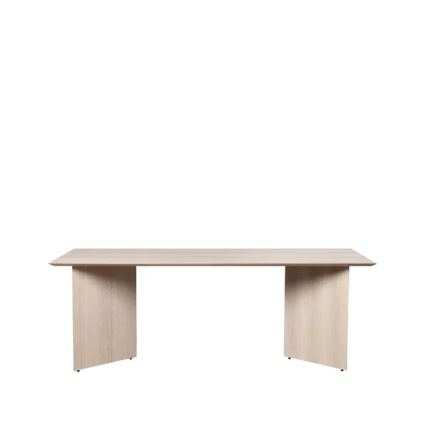 ferm LIVING Table à manger Mingle oak natural veneer, 210cm, pieds en angle chêne