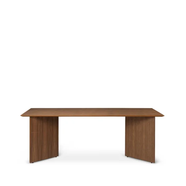 ferm LIVING Table à manger Mingle walnut veneer, 210cm, pieds en angle placage de noyer