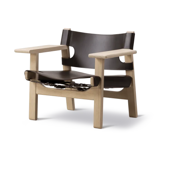 Fredericia Furniture Fauteuil Den spanske stol Cuir brun foncé-chêne savonné