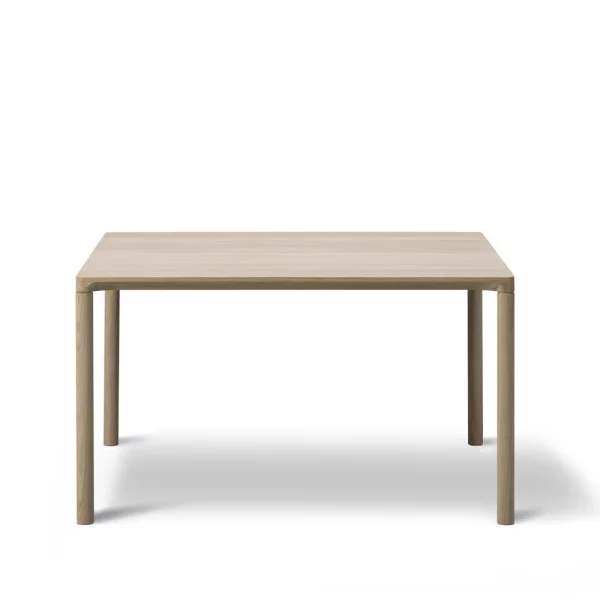 Fredericia Furniture Table basse Piloti 6720 Chêne ciré-hauteur 35 cm