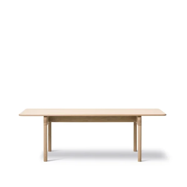Fredericia Furniture Table Post 6438 Chêne savonné, 100x225 cm