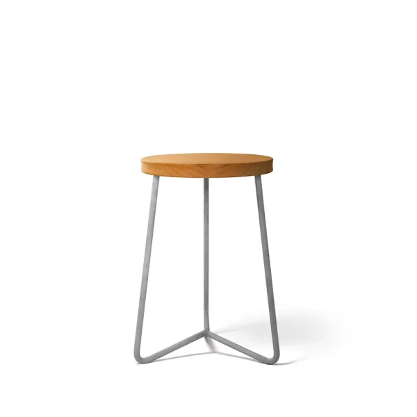 Grythyttan Stålmöbler Tabouret V-1 Teck-structure en acier avec galvanisation à chaud, 45 cm