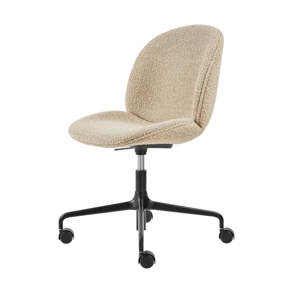 GUBI Chaise de bureau rembourée Beetle Meeting Chair Karakorum dedar 003-supports noirs