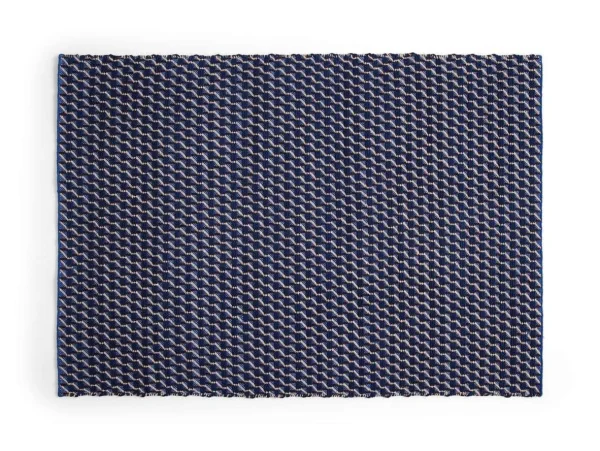 HAY - Channel Rug 140x200 Blue/White