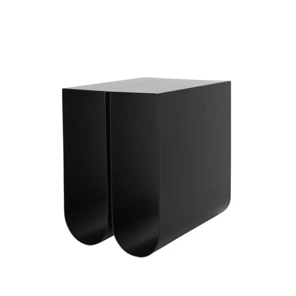 Kristina Dam Studio Table d'appoint Curved black