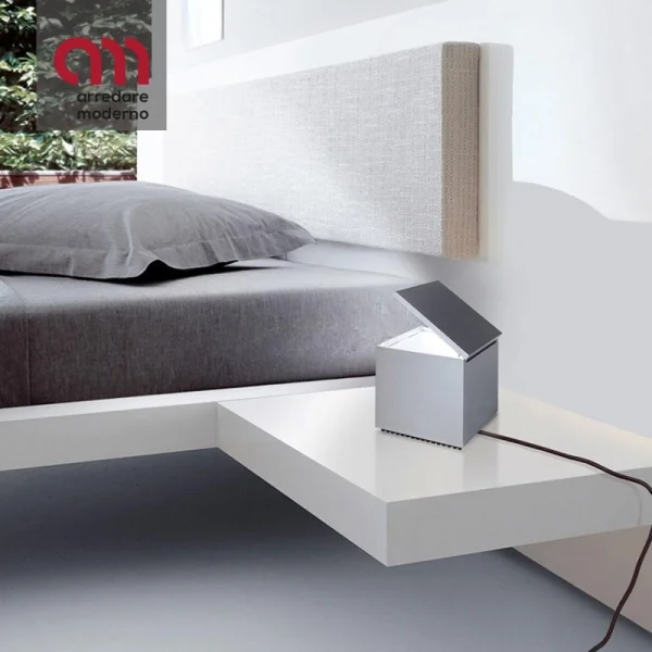 Lampe Cuboluce Cini & Nils de table