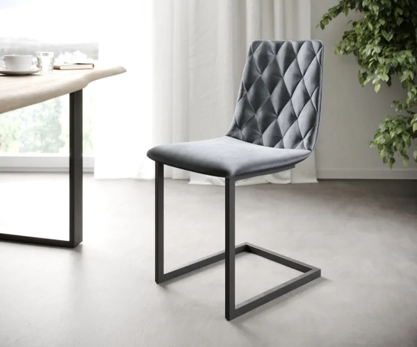 L'ensemble-de-4-chaises Trado-Adesso gris velours cantilever