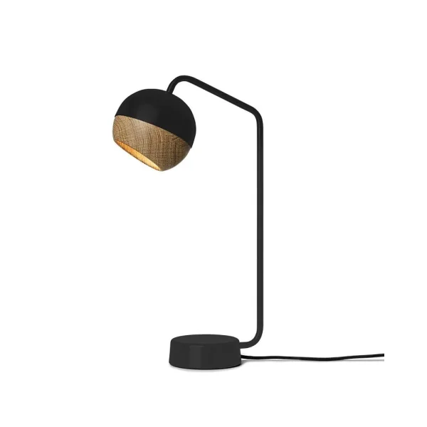 Mater Lampe de table Ray noir, détail en chêne sur l'écran