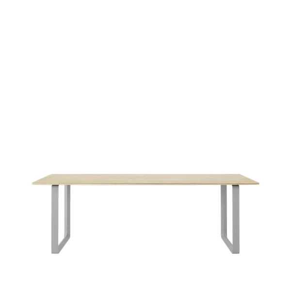 Muuto Table à manger 70/70 225x90 cm Solid oak-Grey