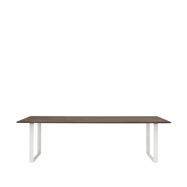 Muuto Table à manger 70/70 255x108 cm Solid smoked oak-White