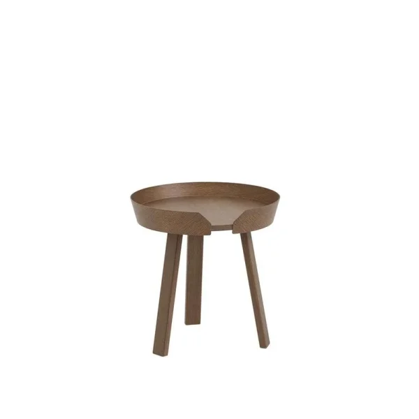 Muuto - Table d'appoint Around Small en bois brun foncé