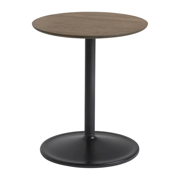 Muuto Table d'appoint Soft 48 cm Solid smoked oak-black