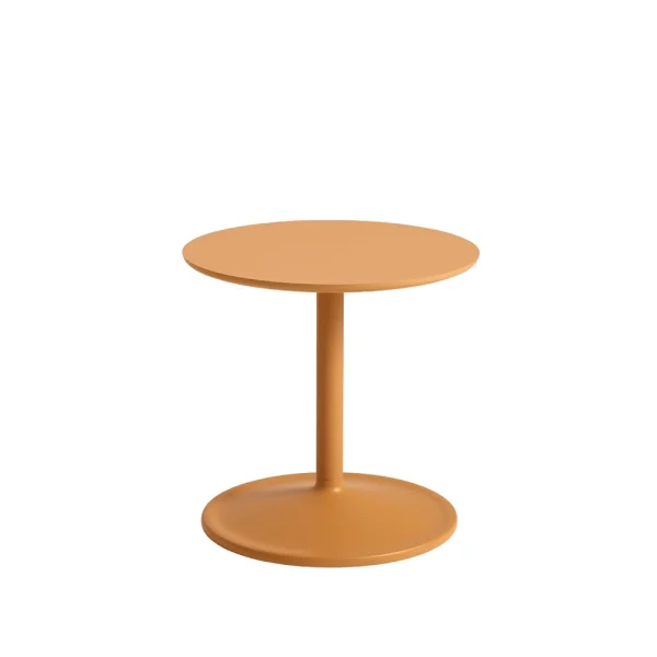 Muuto Table d'appoint Soft Ø41cm Orange laminate H: 40 cm