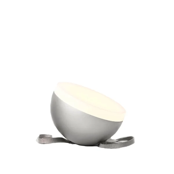 New Works Lampe portable Sphere Warm grey