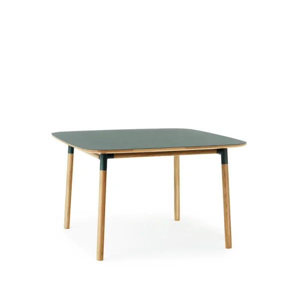 Normann Copenhagen Table à manger Form 120x120 cm green, pieds en chêne