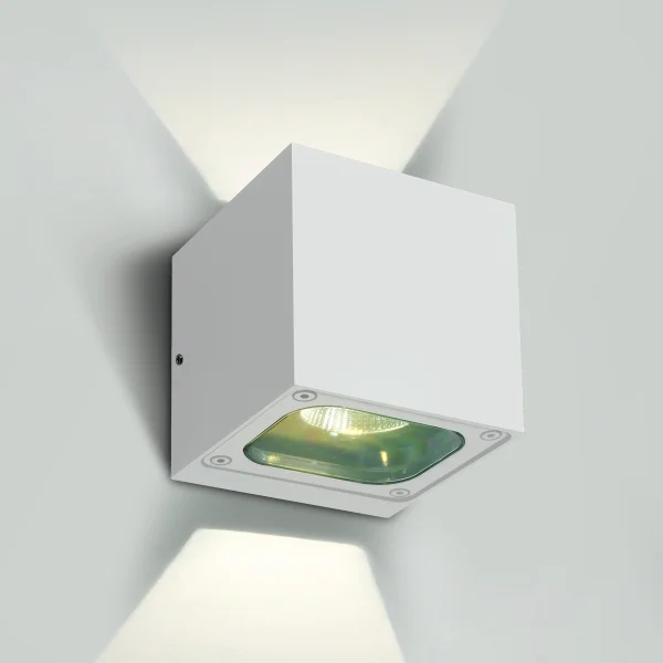 ONE Light Cube Wall Lights Up & Down - appliques murales d'extérieur - 10 x 10 x 10 cm - 6W LED inclus - IP65 - blanc