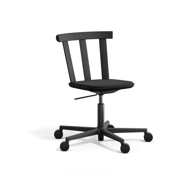 Stolab Chaise Alt sur pied pivotant avec assise rembourrée en chêne Hallingdal 65-180 black-noir mat 99