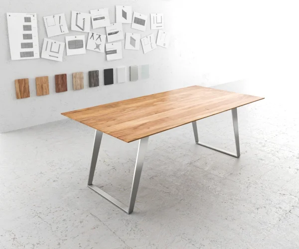 Table-à-manger Edge 200x100 acacia nature acier inoxydable incliné bord suisse