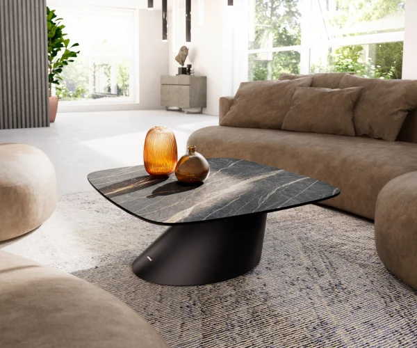 Table basse Edge Boot 90x90 cm céramique Laminam® Noir Desir brun Conis métal noir