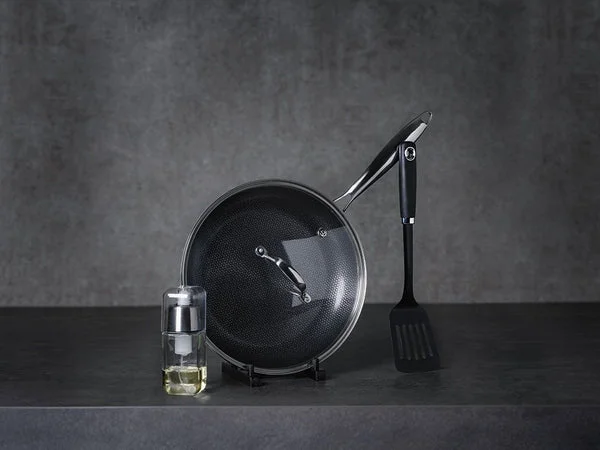 The classic frying pan set 28 cm